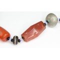 vechi colier tuareg . carnelian Idar-Oberstein & trade beads. Niger